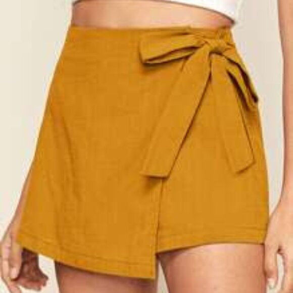 Yellow wrap skort - Picture 1 of 3